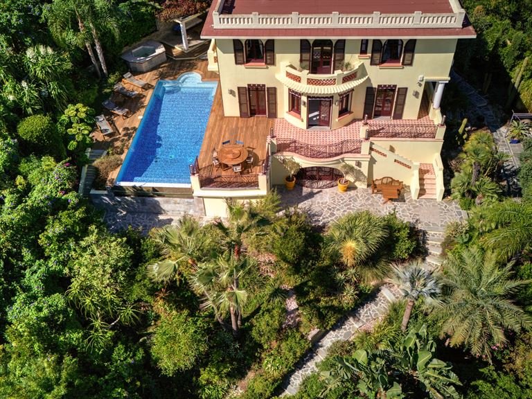 Villa for Sale in Cannes, Cannes Area 5