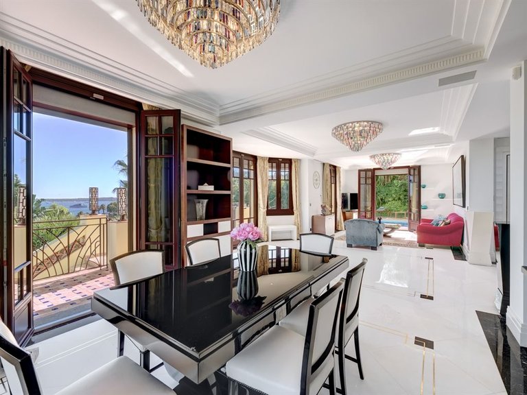 Villa for Sale in Cannes, Cannes Area 9