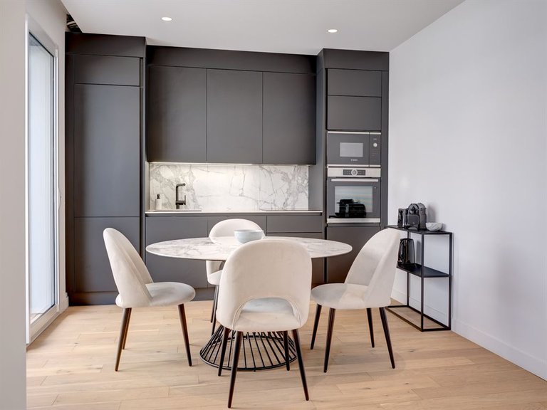Apartment for Sale in Cannes, Cannes Area 5