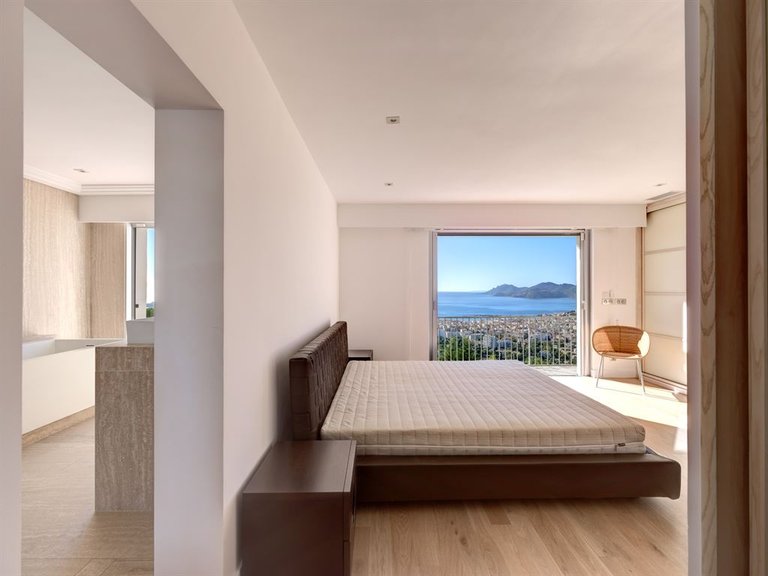 Villa for Sale in Cannes, Cannes Area 14