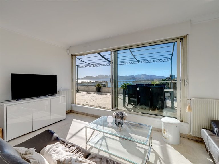Apartment for Sale in Cannes, Cannes Area 3