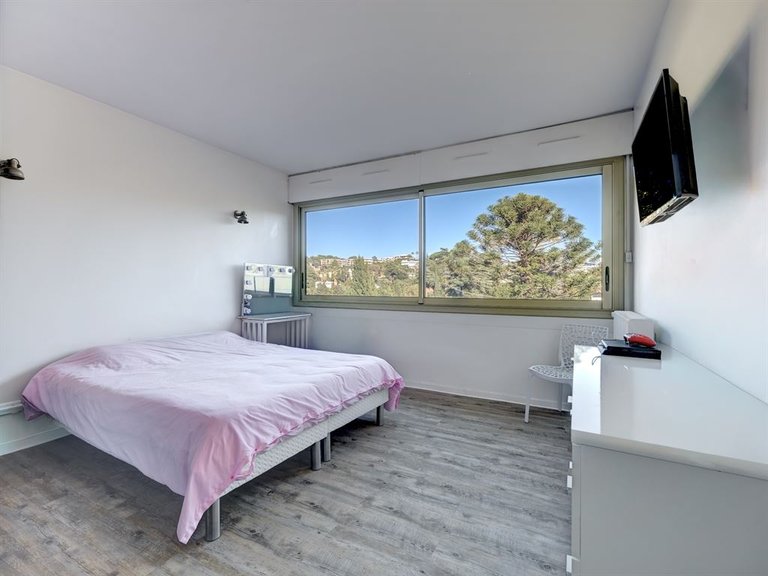 Apartment for Sale in Cannes, Cannes Area 6