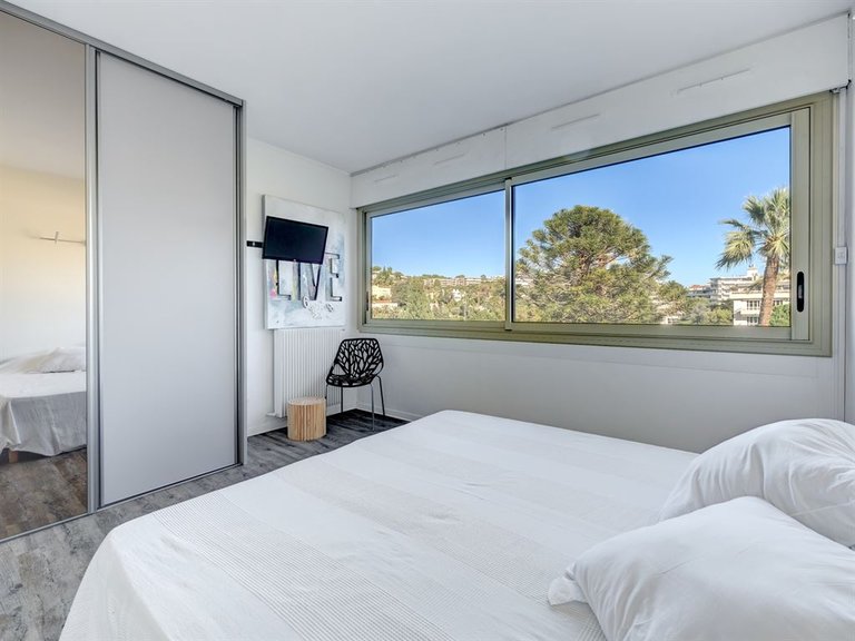 Apartment for Sale in Cannes, Cannes Area 7