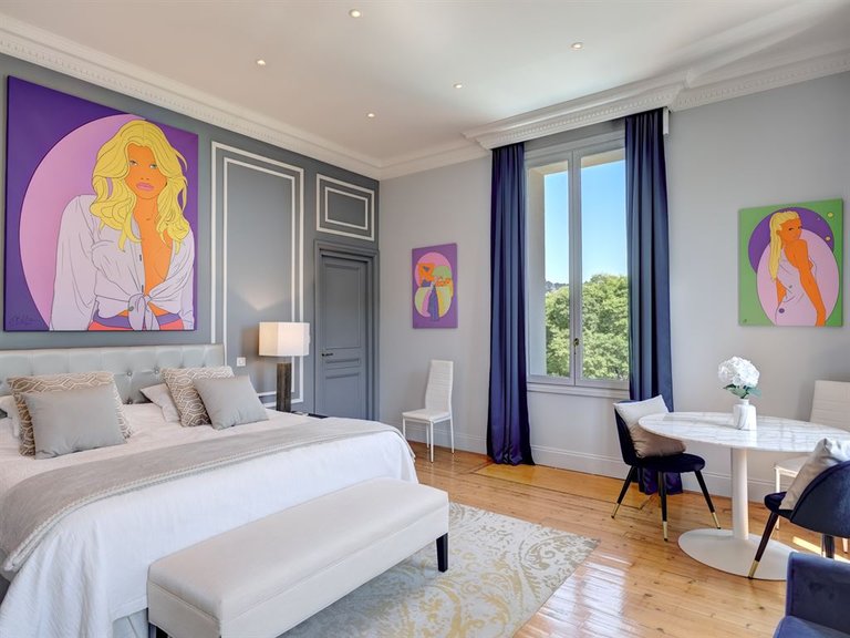 Villa for Sale in Cannes, Cannes Area 14