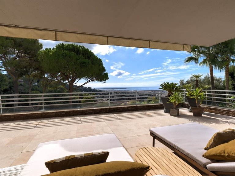Apartment for Sale in Le Cannet, Cannes Area 2
