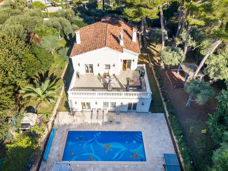 Villa for Sale in Cap D Antibes, Antibes Area 3