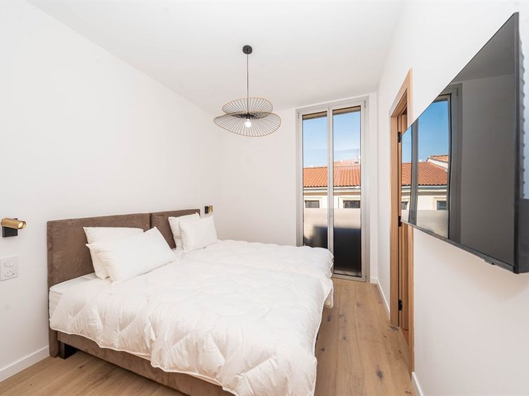 Apartment for Sale in Cannes, Cannes Area 12