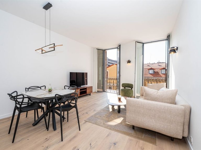 Apartment for Sale in Cannes, Cannes Area 10