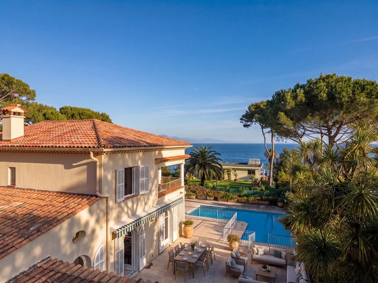 Villa for Sale in Cap D Antibes, Antibes Area 1