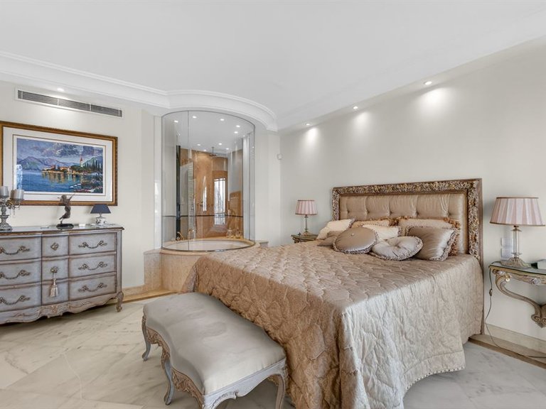 Villa for Sale in Mandelieu La Napoule, Cannes Area 10