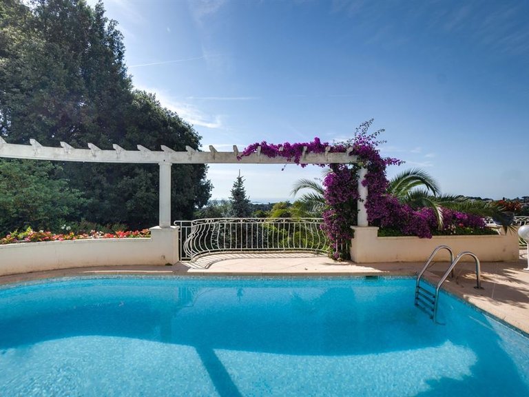 Villa for Sale in Vallauris, Antibes Area 14