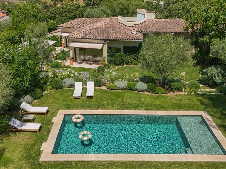 Villa for Sale in Le Cannet, Cannes Area 1
