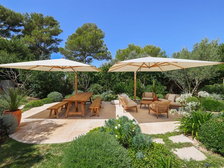 Villa for Sale in Le Cannet, Cannes Area 8