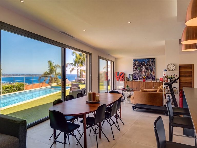 Villa for Sale in Le Golfe Juan, Antibes Area 2