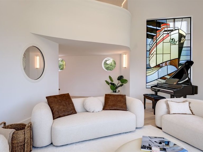 Villa for Sale in Cap D Antibes, Antibes Area 4