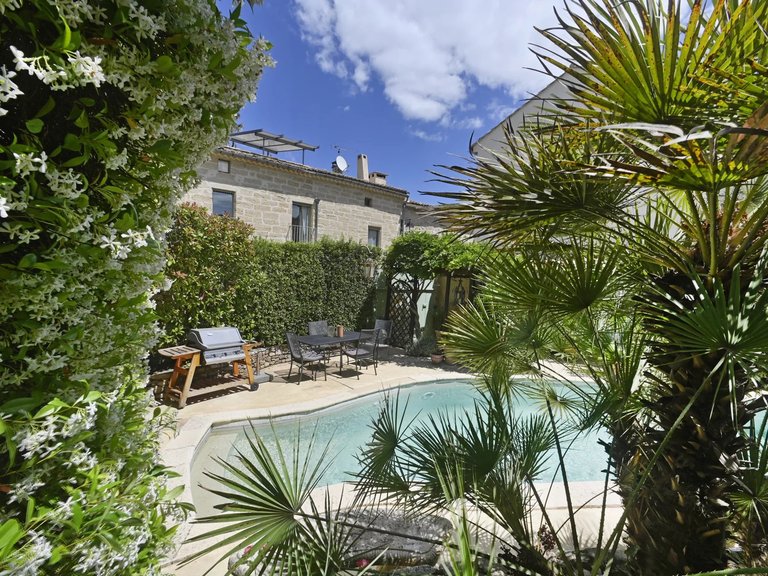 Villa for Sale in Uzes, Uzes Area 2