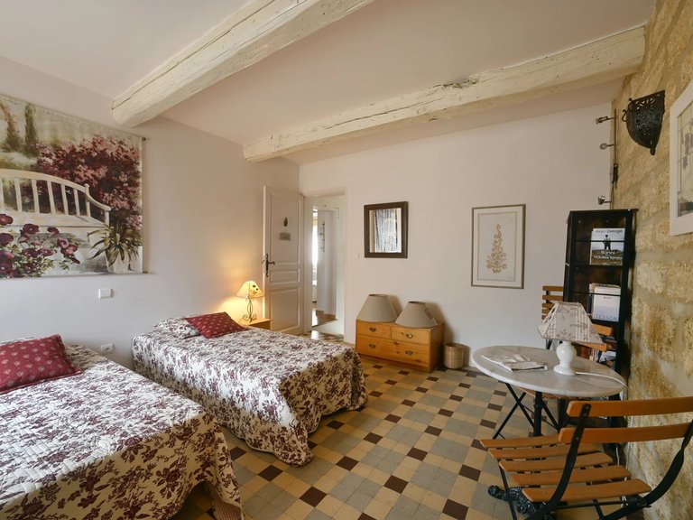 Villa for Sale in Uzes, Uzes Area 12