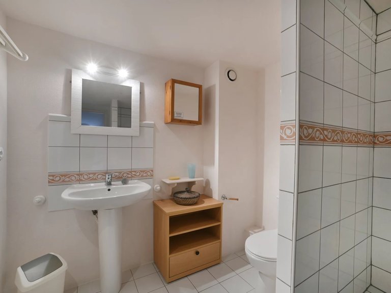 Villa for Sale in Uzes, Uzes Area 13