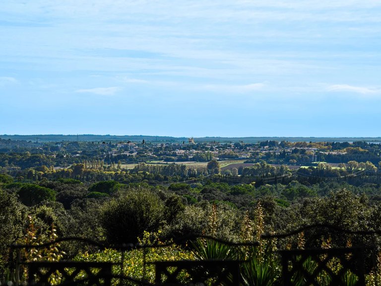 Villa for Sale in Uzes, Uzes Area 12