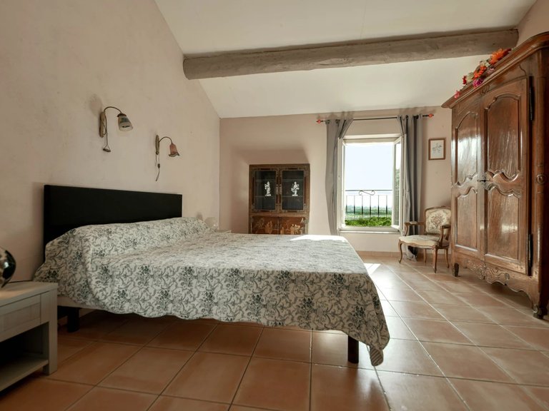 Villa for Sale in Uzes, Uzes Area 13