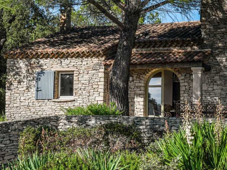 Villa for Sale in Uzes, Uzes Area 5