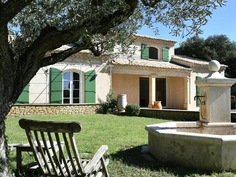 Villa for Sale in Uzes, Uzes Area 14