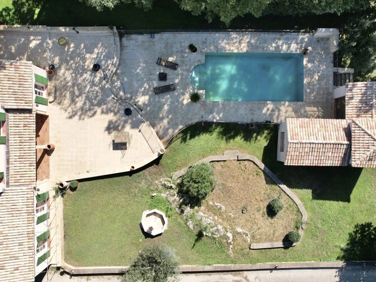 Villa for Sale in Uzes, Uzes Area 9