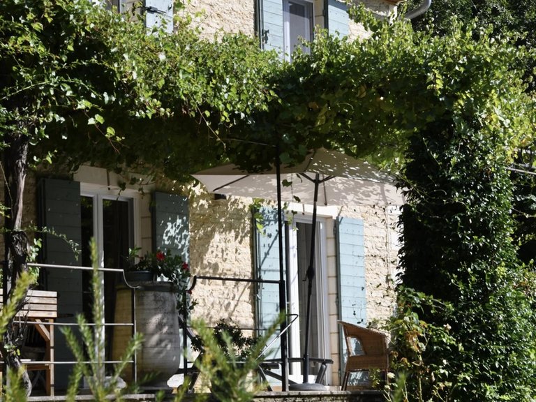 Villa for Sale in Uzes, Uzes Area 18
