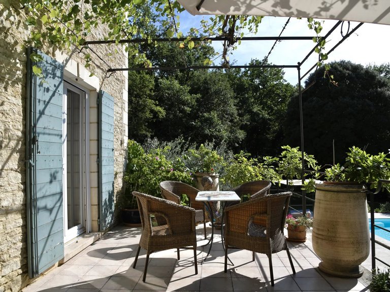 Villa for Sale in Uzes, Uzes Area 9