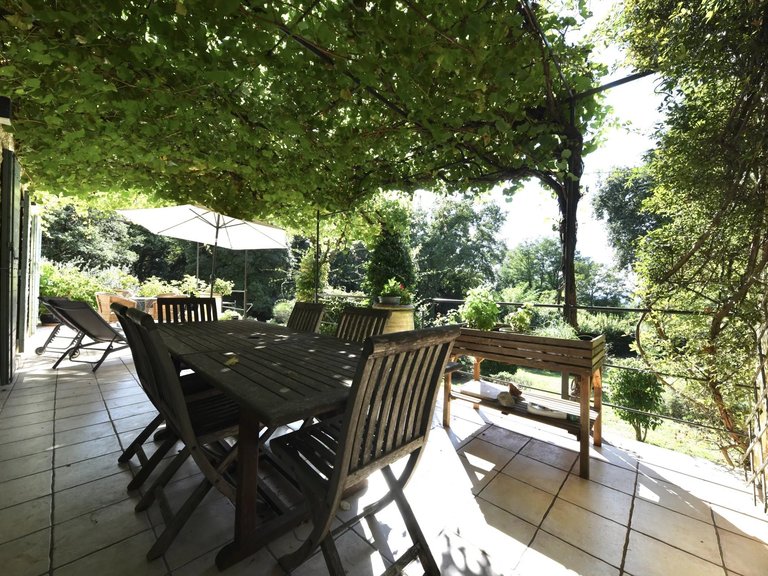 Villa for Sale in Uzes, Uzes Area 10