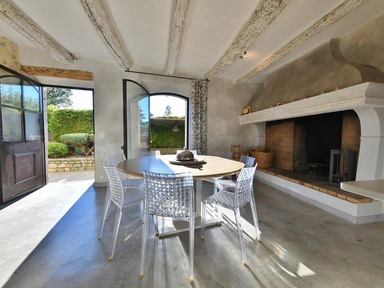 Villa for Sale in Uzes, Uzes Area 4