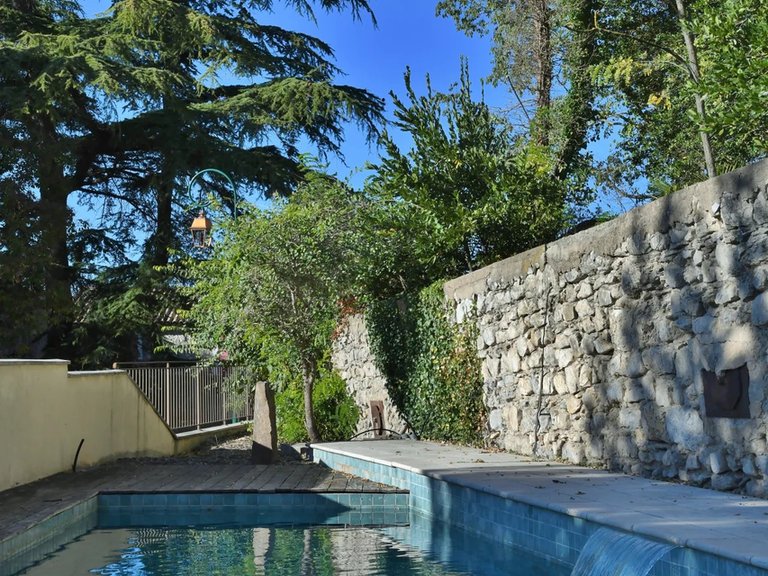 Villa for Sale in Uzes, Uzes Area 7