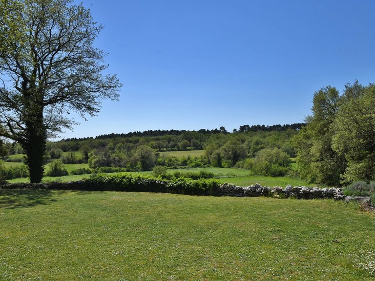 Villa for Sale in Uzes, Uzes Area 2