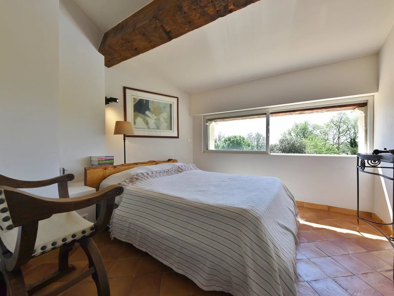 Villa for Sale in Uzes, Uzes Area 13