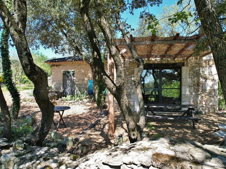 Villa for Sale in Uzes, Uzes Area 16