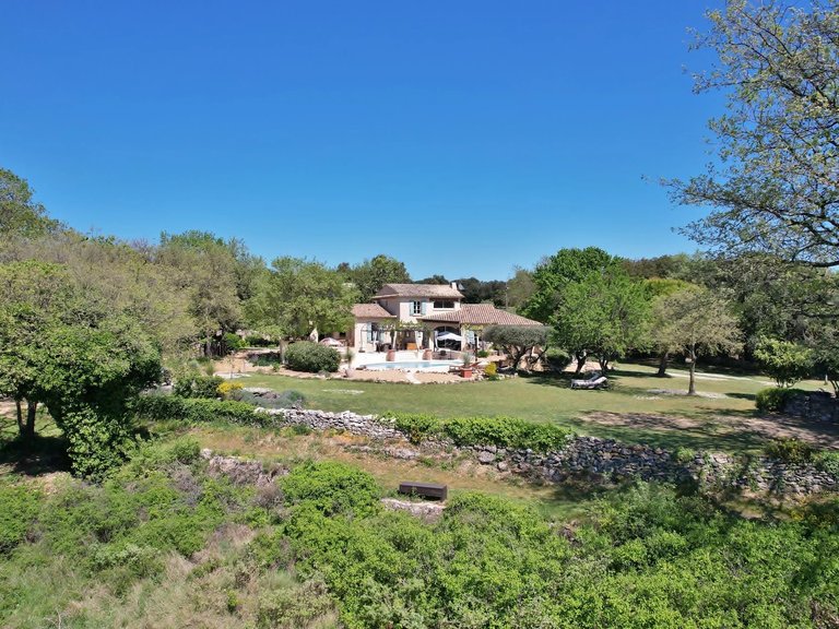 Villa for Sale in Uzes, Uzes Area 18
