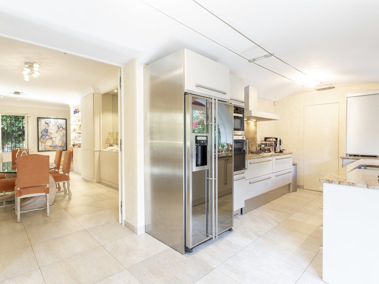 Villa for Sale in Le Cannet, Cannes Area 15