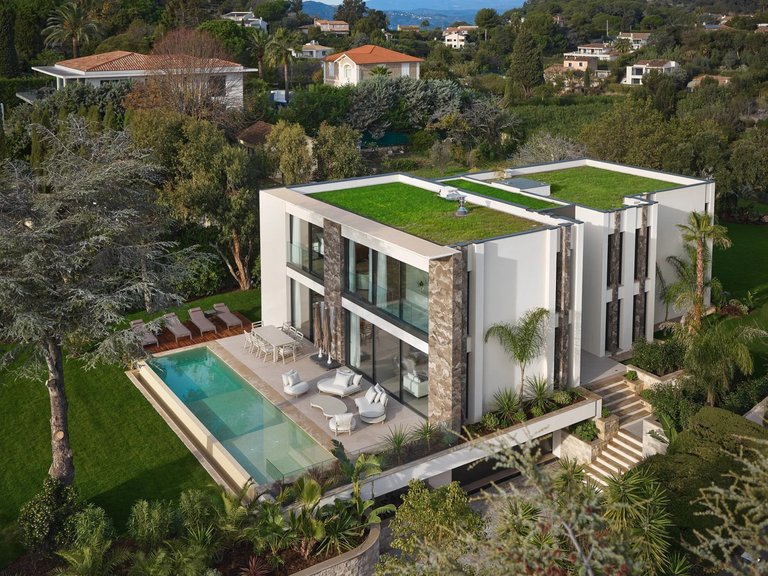 Villa for Sale in Cannes, Cannes Area 4