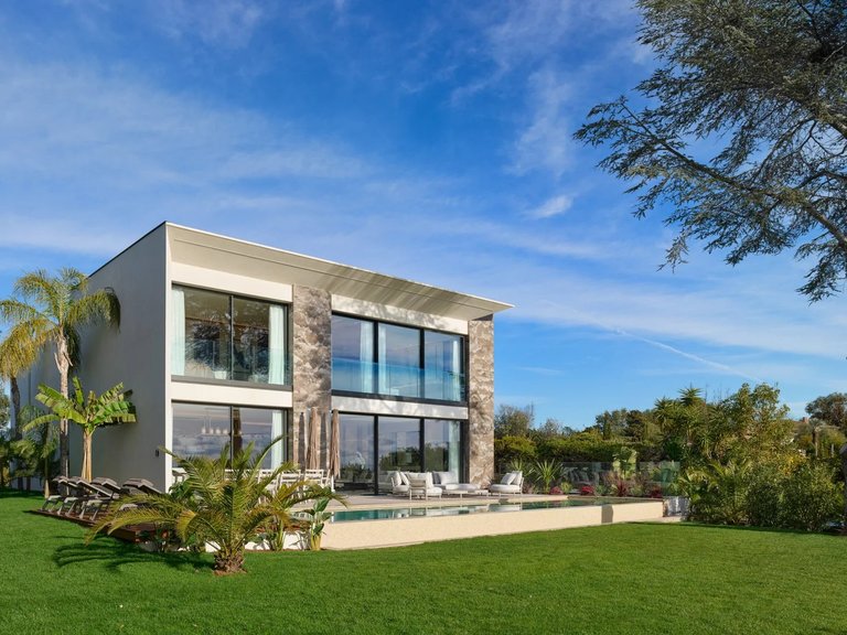 Villa for Sale in Cannes, Cannes Area 5