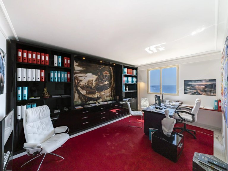 Villa for Sale in Cannes, Cannes Area 9