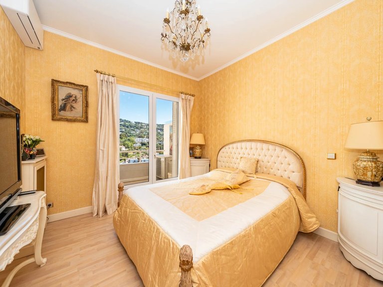 Apartment for Sale in Cannes, Cannes Area 9