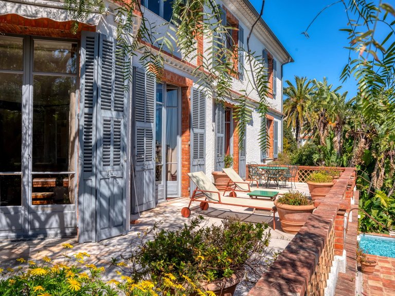 Villa for Sale in Cannes, Cannes Area 5