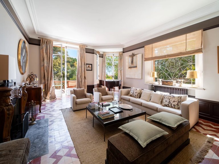 Villa for Sale in Cannes, Cannes Area 7