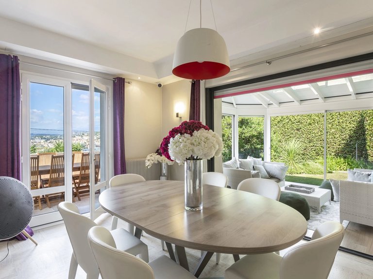 Villa for Sale in Cannes, Cannes Area 9