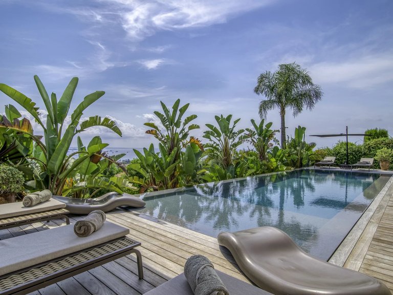 Villa for Sale in Le Golfe Juan, Cannes Area 5