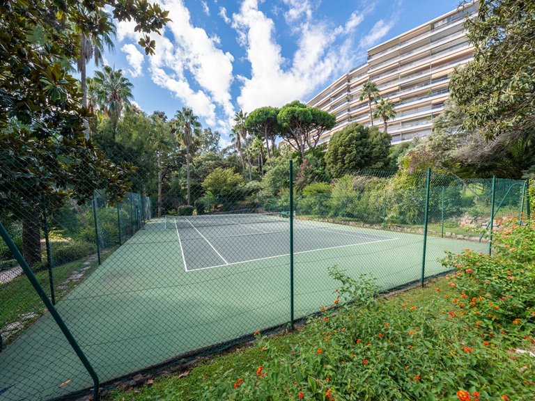 Apartment for Sale in Le Golfe Juan, Antibes Area 16