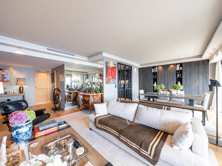 Apartment for Sale in Le Golfe Juan, Antibes Area 5