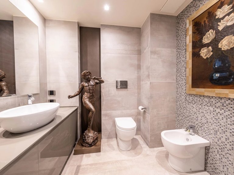 Apartment for Sale in Cannes, Cannes Area 11