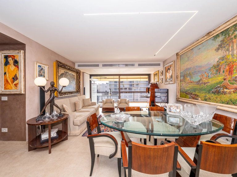 Apartment for Sale in Cannes, Cannes Area 4