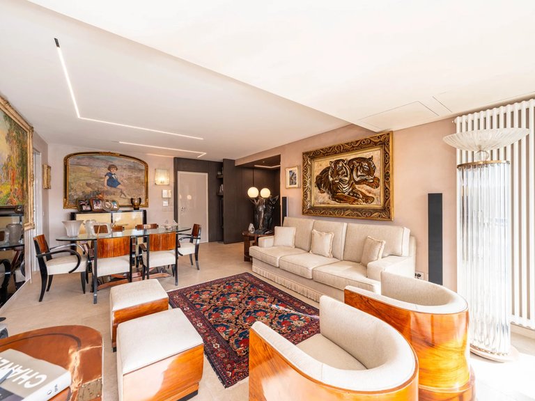 Apartment for Sale in Cannes, Cannes Area 6